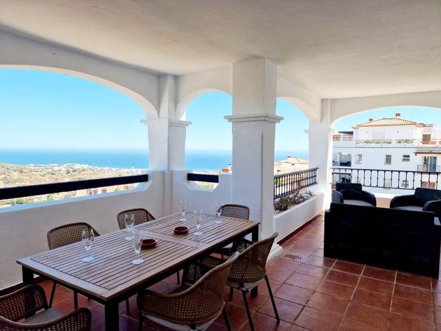 Las Palmeras Seaviews Mijas Ngoại thất bức ảnh